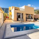 De La Huerta Con Piscina Privada Y Barbacoa Βίλα *
