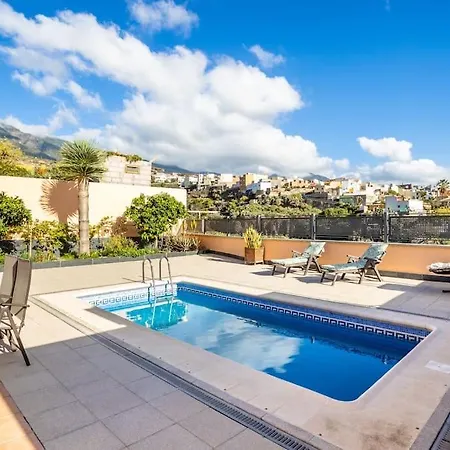 De La Huerta Con Piscina Privada Y Barbacoa *