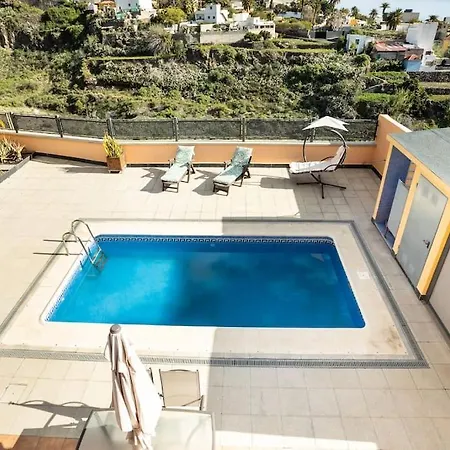 Villa De La Huerta Con Piscina Privada Y Barbacoa Güimar